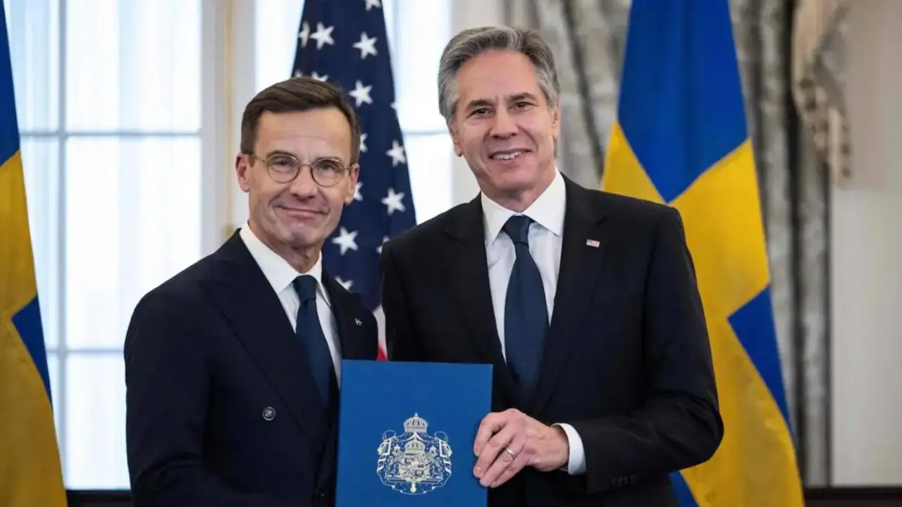 Suecia firma su adhesi&oacute;n a la OTAN