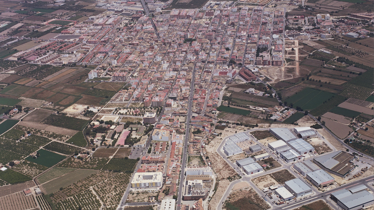 Vista a&eacute;rea de Almorad&iacute;