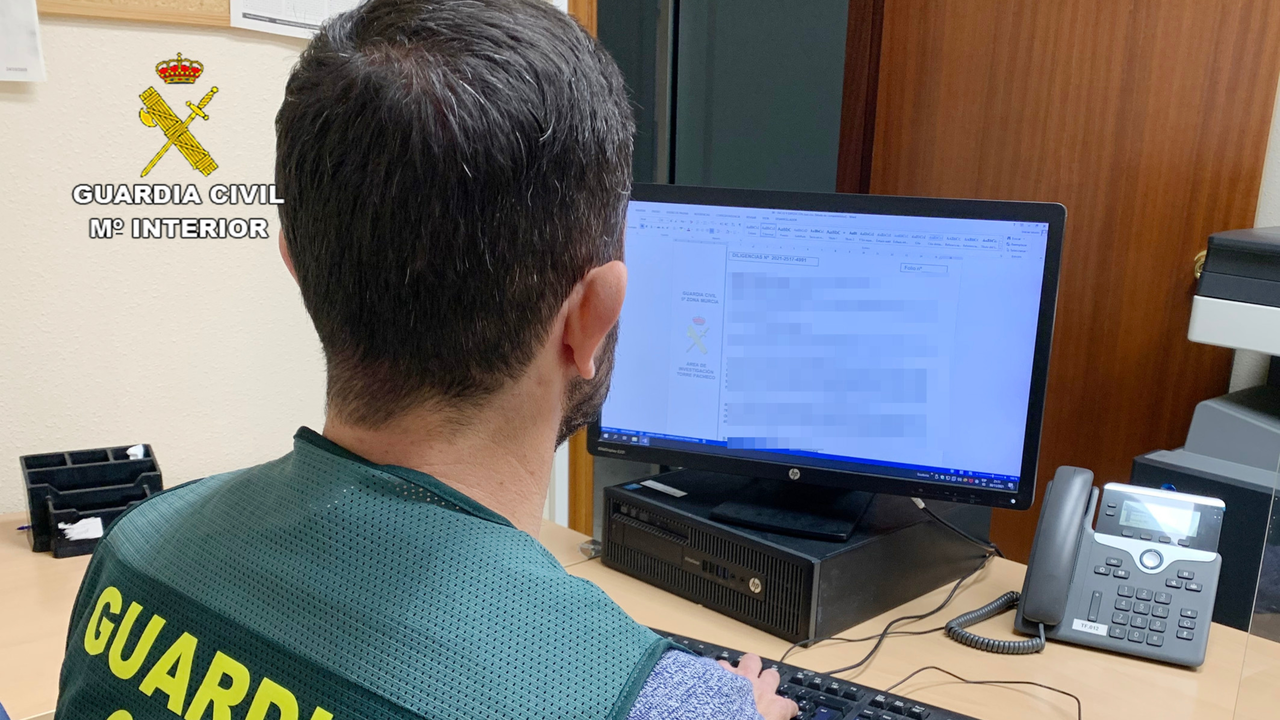 La Guardia Civil detiene a una persona por apu&ntilde;alar a otra a la salida de un local en Jumilla