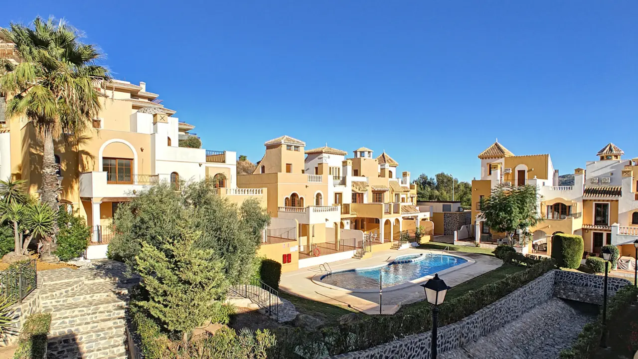 Viviendas en Los Alc&aacute;zares