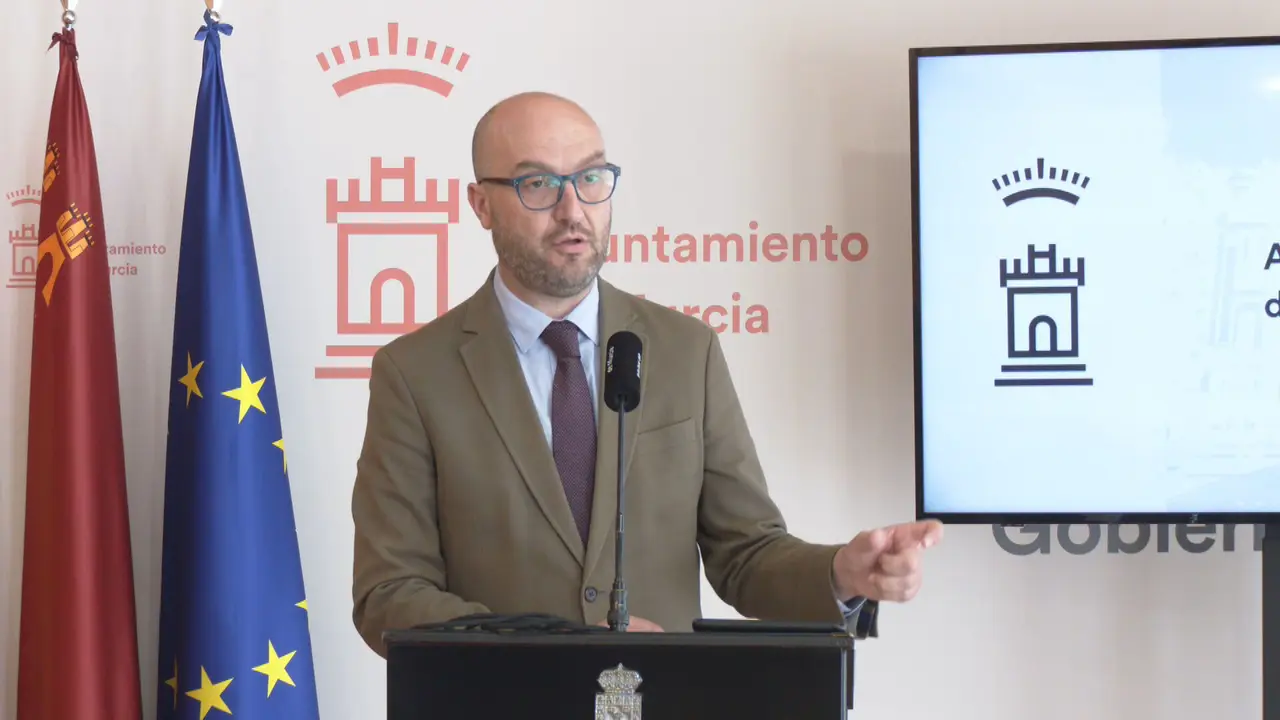 El concejal de Movilidad, Gesti&oacute;n Econ&oacute;mica y Contrataci&oacute;n en el Ayuntamiento de Murcia, Jos&eacute; Francisco Mu&ntilde;oz (foto: La 7)