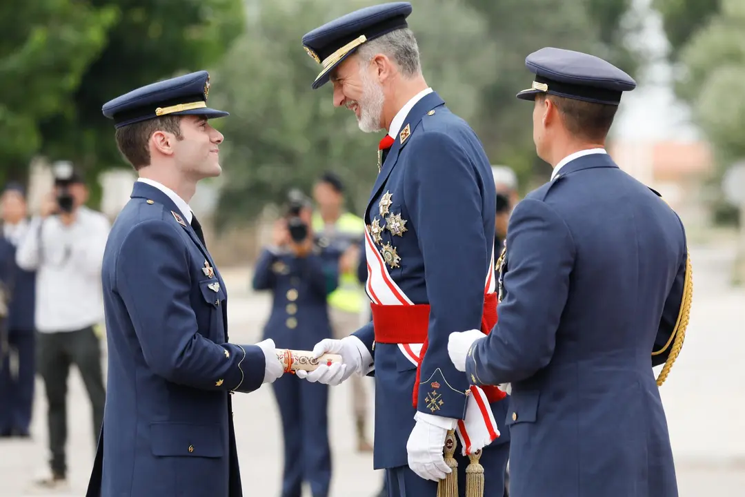 Felipe VI, en su &uacute;ltima visita a la AGA