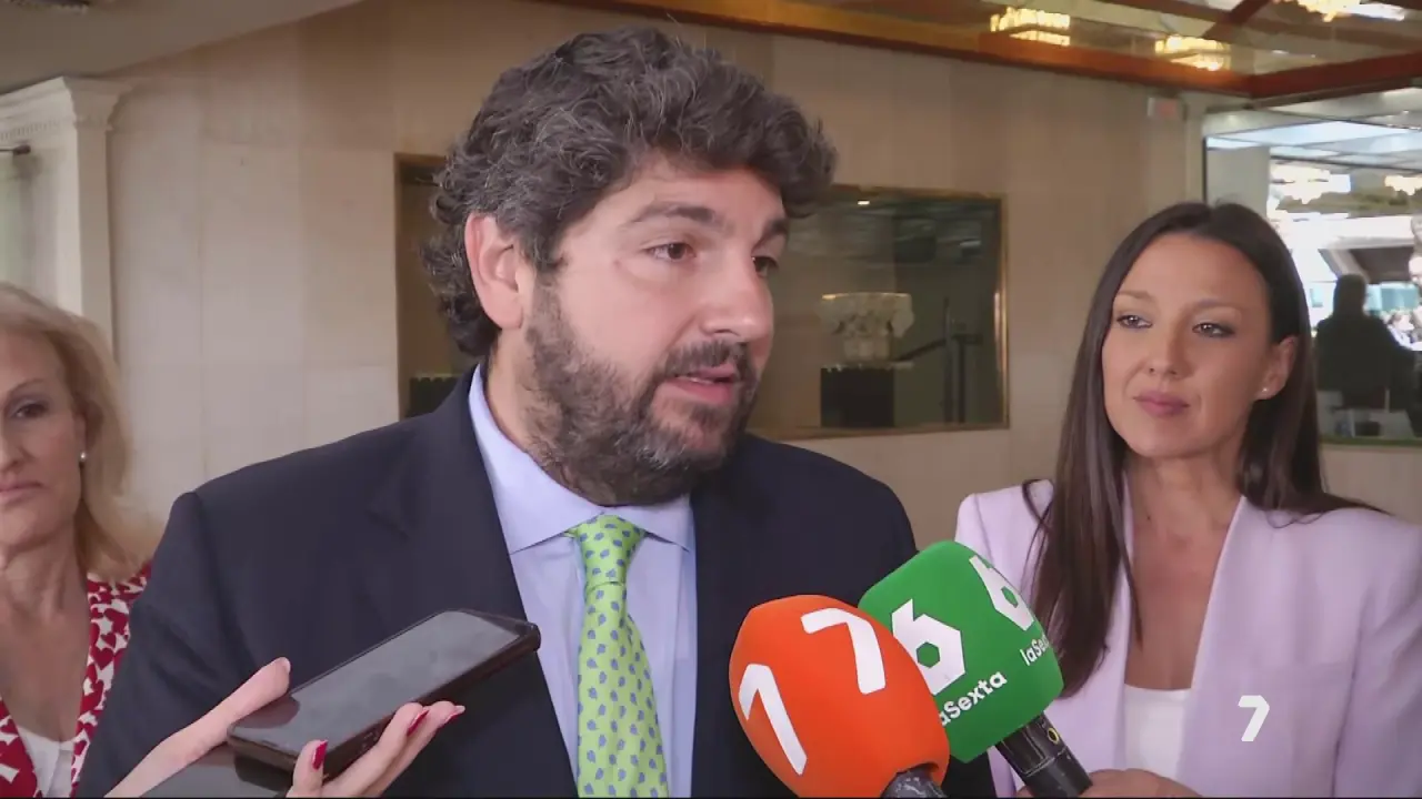 Fernando L&oacute;pez Miras, presidente de la Regi&oacute;n de Murcia en la Asamblea General de Turismo que se ha celebrado en Madrid (foto: La 7)