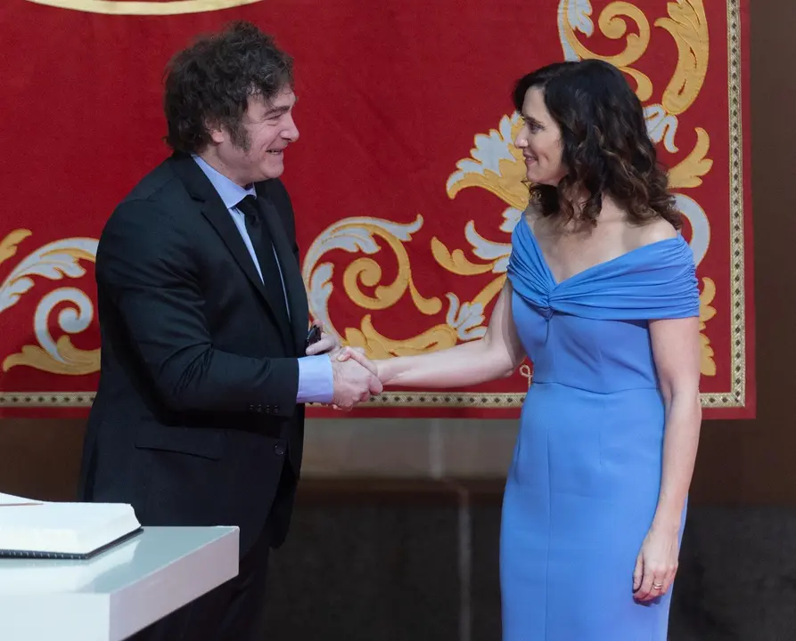 El presidente de Argentina, Javier Milei, recibido por la presidenta de la Comunidad de Madrid, Isabel D&iacute;az Ayuso