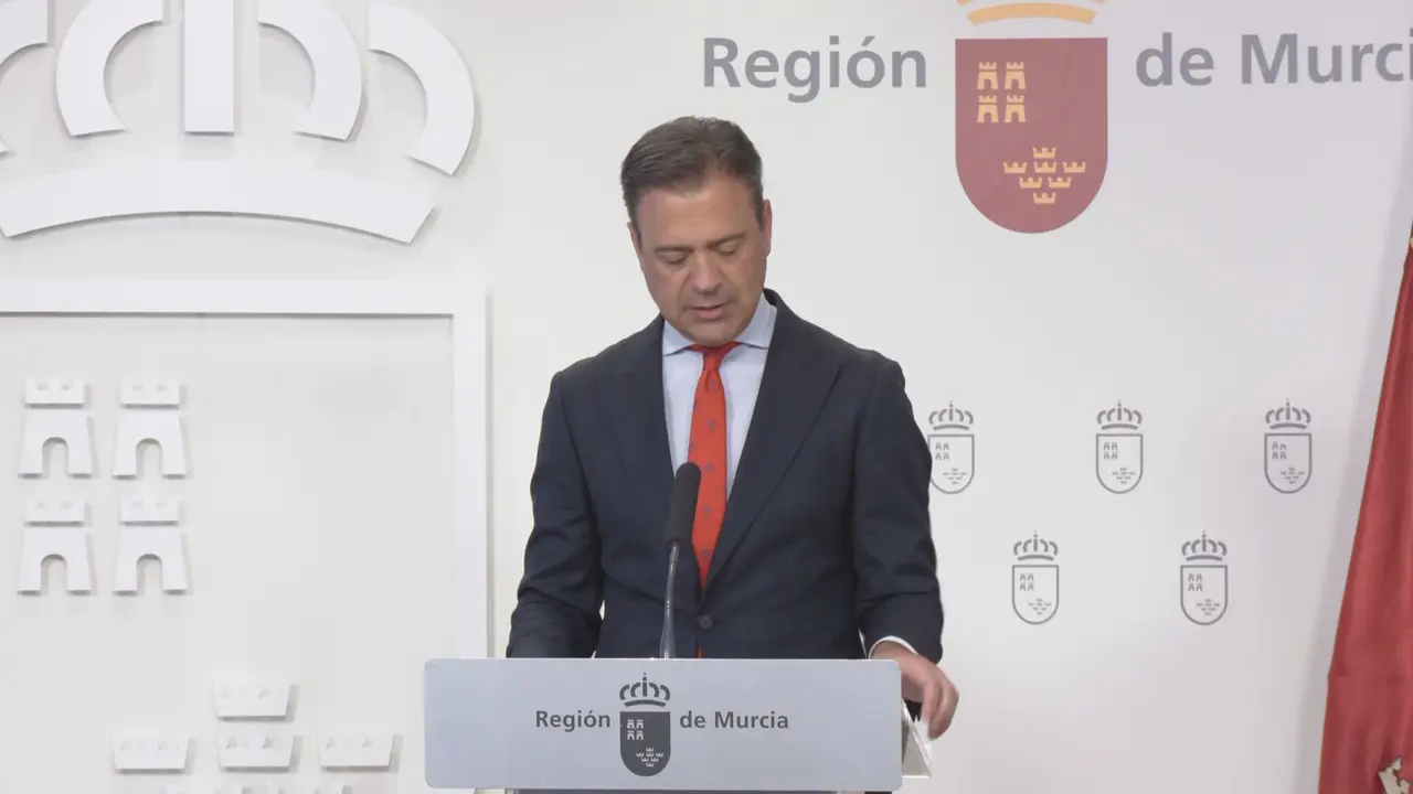 Marcos Ortu&ntilde;o durante la rueda de prensa tras el Consejo de Gobierno (foto: La 7)