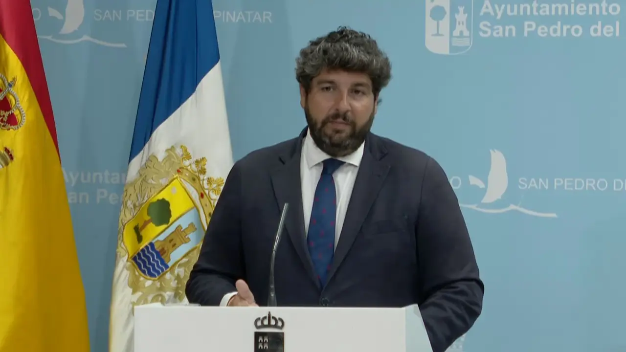 Fernando L&oacute;pez Miras en San Pedro del Pinatar (foto: La 7)