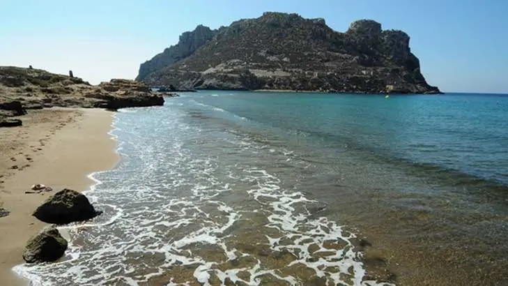 Playa Amarilla, en &Aacute;guilas