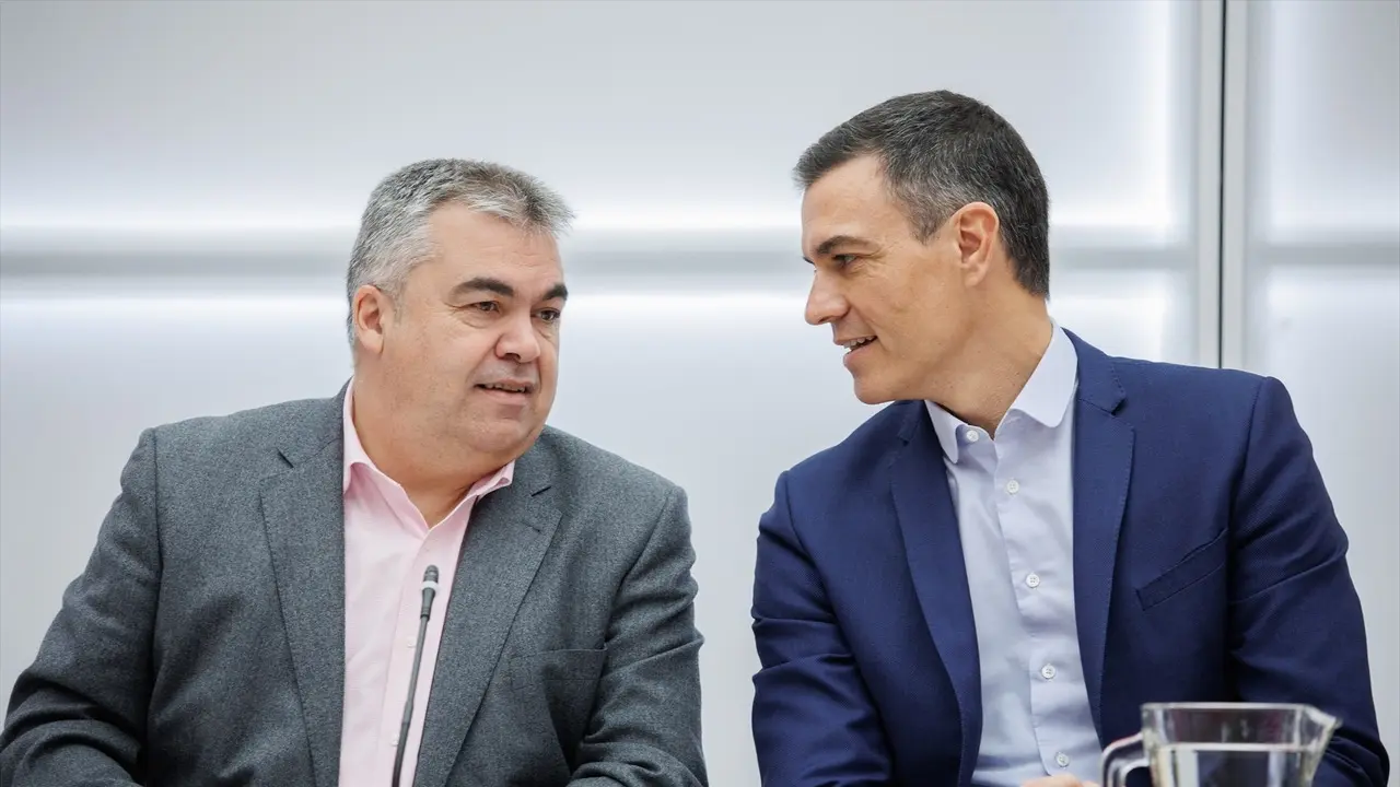 Pedro S&aacute;nchez con Santos Cerd&aacute;n