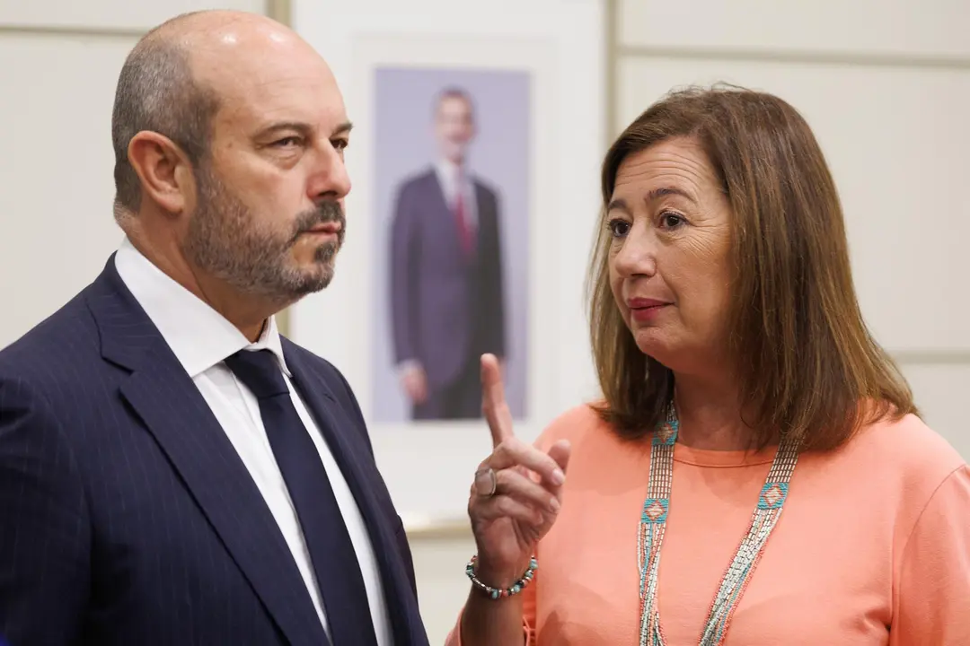 El presidente del Senado, Pedro Roll&aacute;n y la del Congreso de los Diputados, Francina Armengol