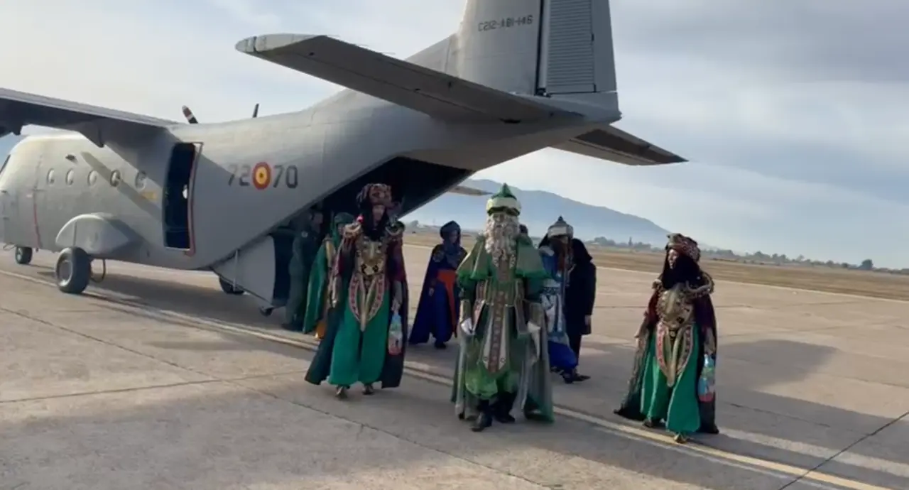 Los Reyes Magos en la Base A&eacute;rea de Alcantarilla