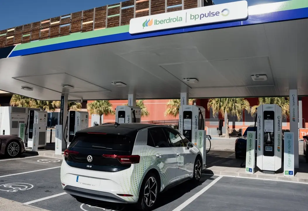 Puntos de recarga para veh&iacute;culos el&eacute;ctricos de Iberdrola