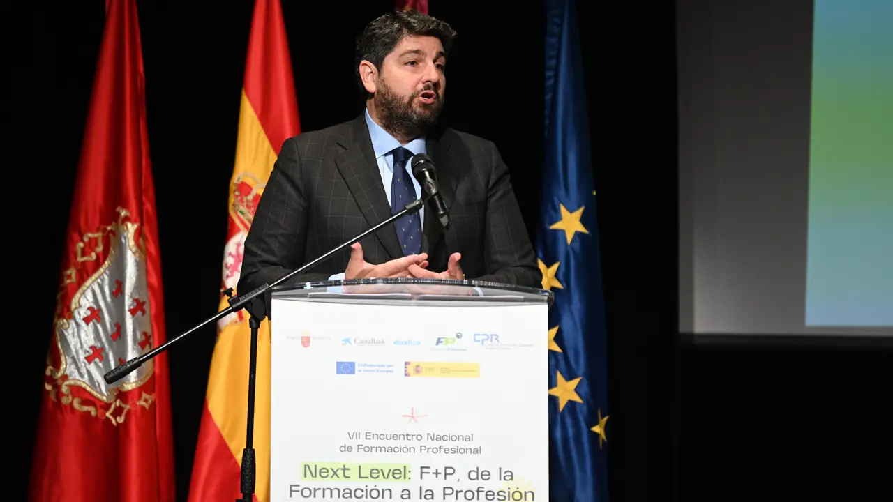 El jefe del Ejecutivo auton&oacute;mico, Fernando L&oacute;pez Miras, inaugur&oacute; hoy en Alcantarilla el VII Encuentro Nacional de Formaci&oacute;n Profesional 'Next Level: F+P: de la Formaci&oacute;n a la Profesi&oacute;n'