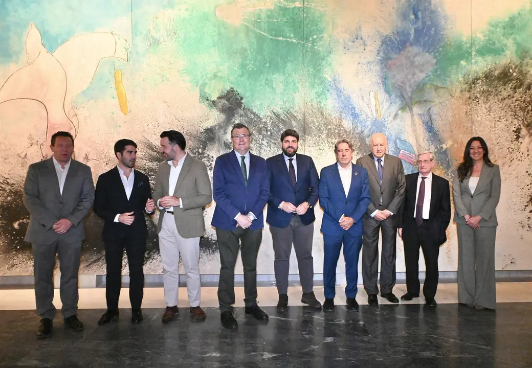 Crist&oacute;bal Gabarr&oacute;n inaugura su exposici&oacute;n en Las Claras