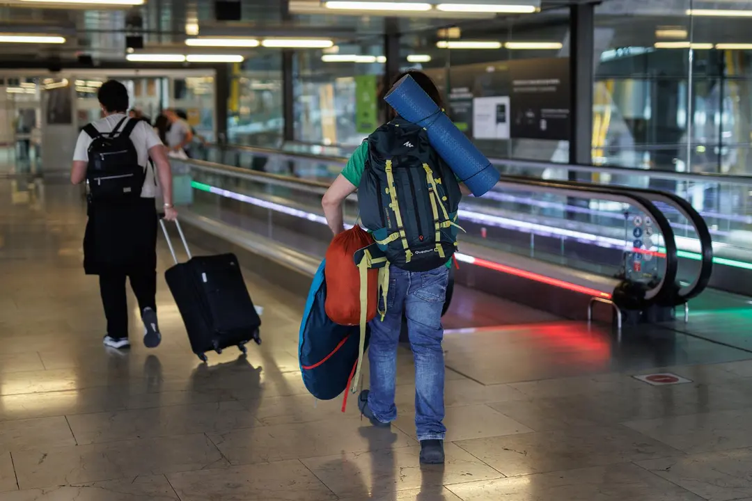 Viajeros en el Aeropuerto de Barajas