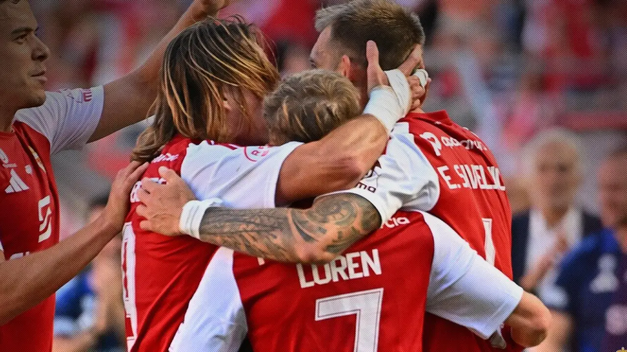 El Real Murcia vence ante el Algeciras (foto: Real Murcia CF)