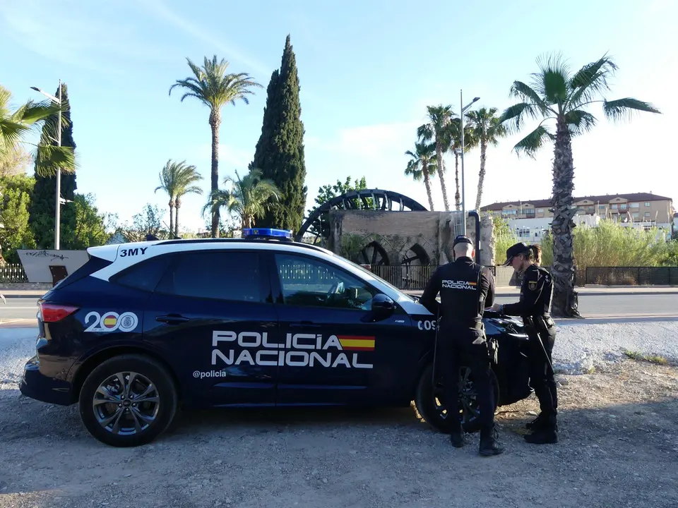 Agentes de la Polic&iacute;a Nacional