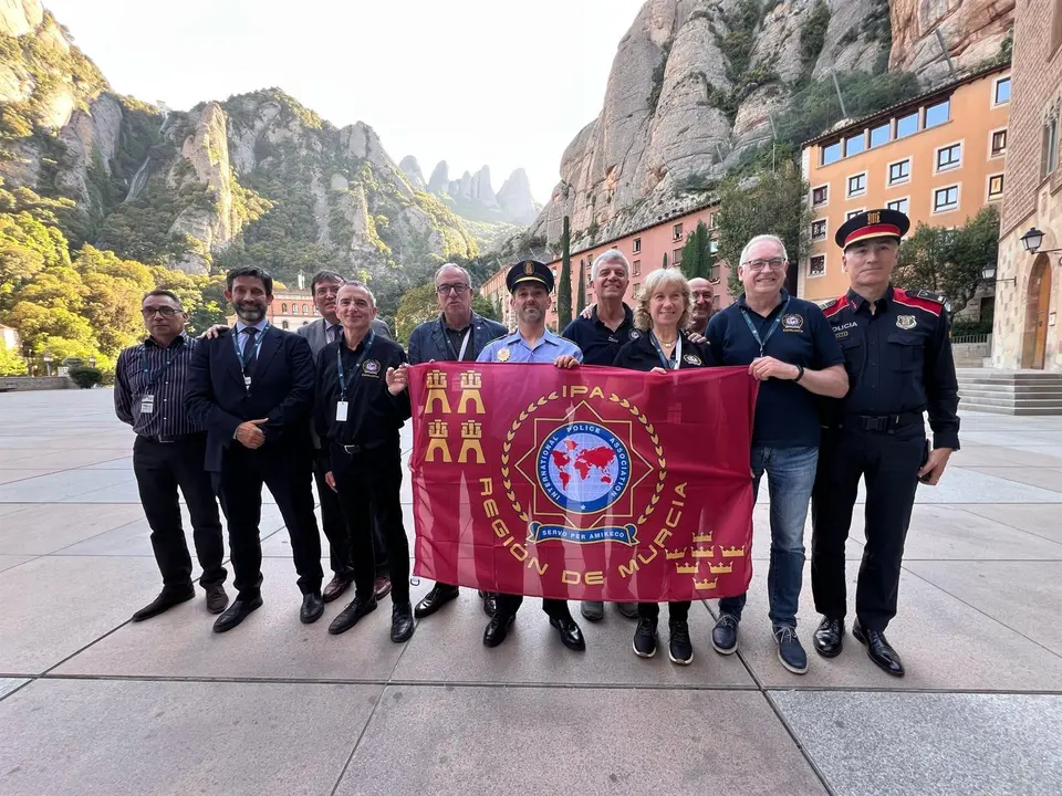 Polic&iacute;a Local de Murcia en Montserrat