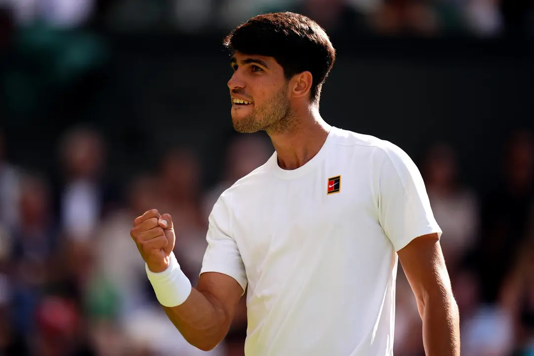 Alcaraz celebra en Wimbledon