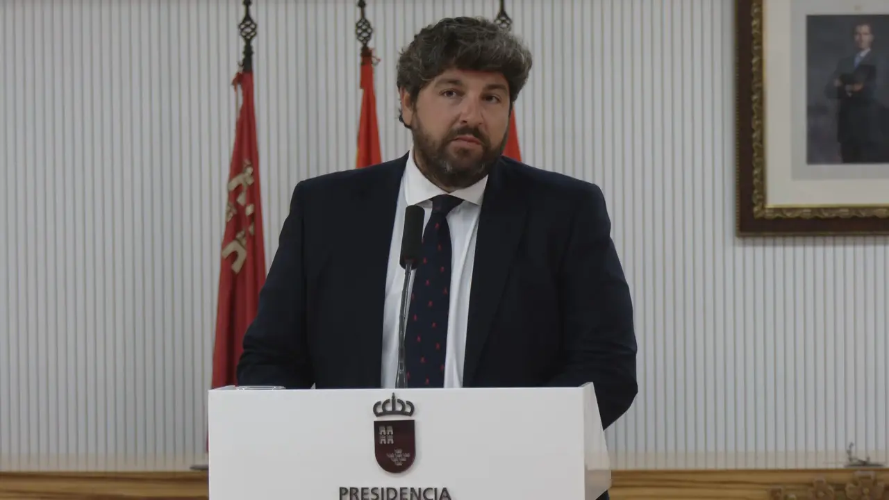 Fernando L&oacute;pez Miras, este jueves, desde Torre Pacheco (foto: La 7)