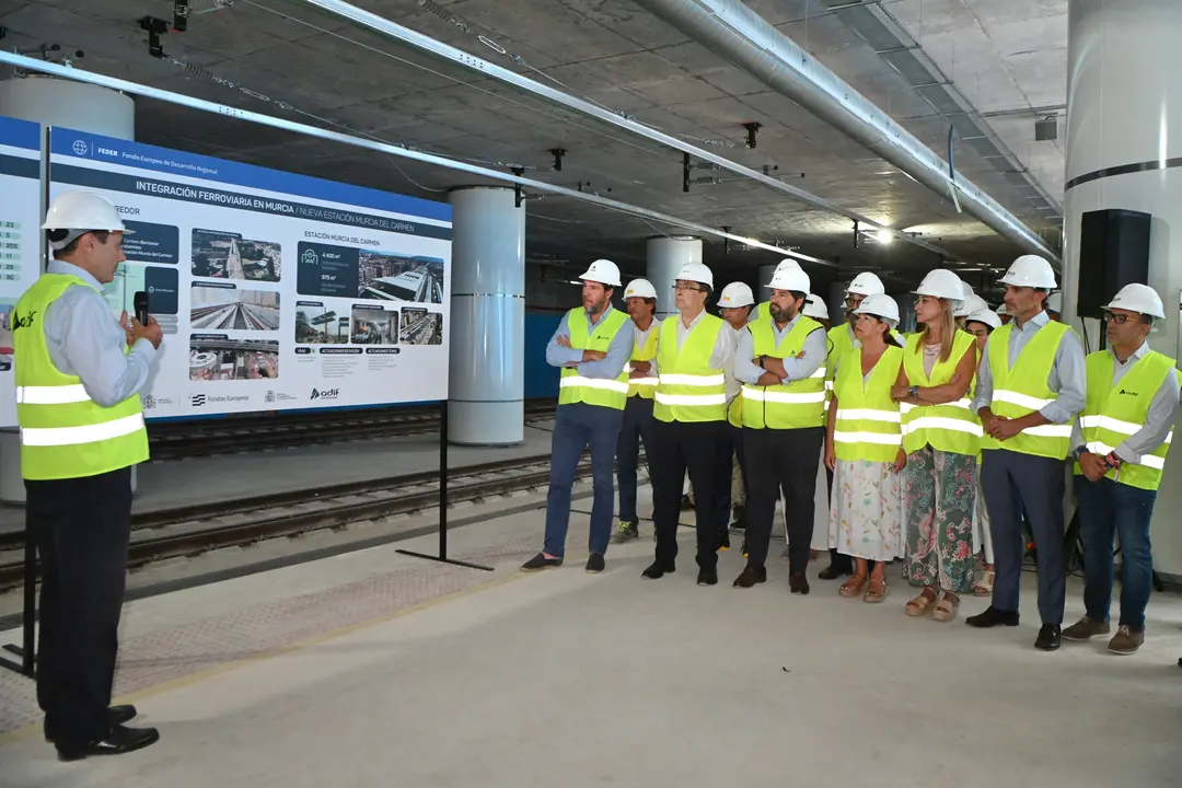 visit&oacute; hoy las obras de la nueva estaci&oacute;n de ferrocarril Murcia del Carmen