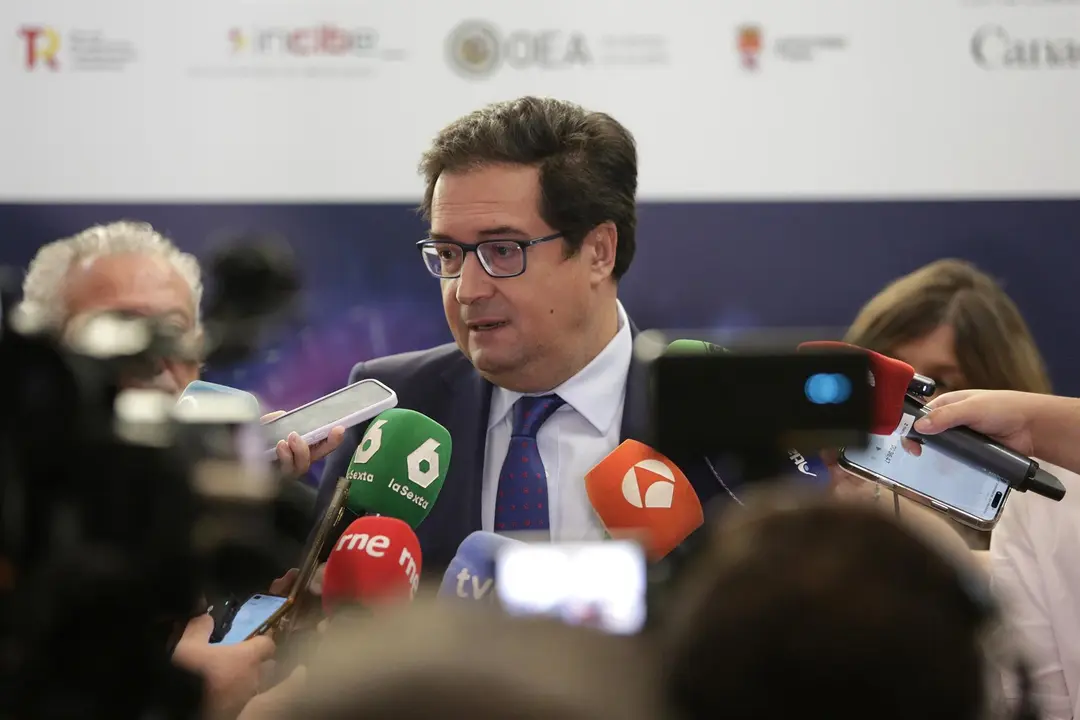 &Oacute;scar L&oacute;pez dice que lo siente por La Vuelta pero "m&aacute;s" por los "miles" de palestinos "que est&aacute;n siendo masacrados" (foto: EP)