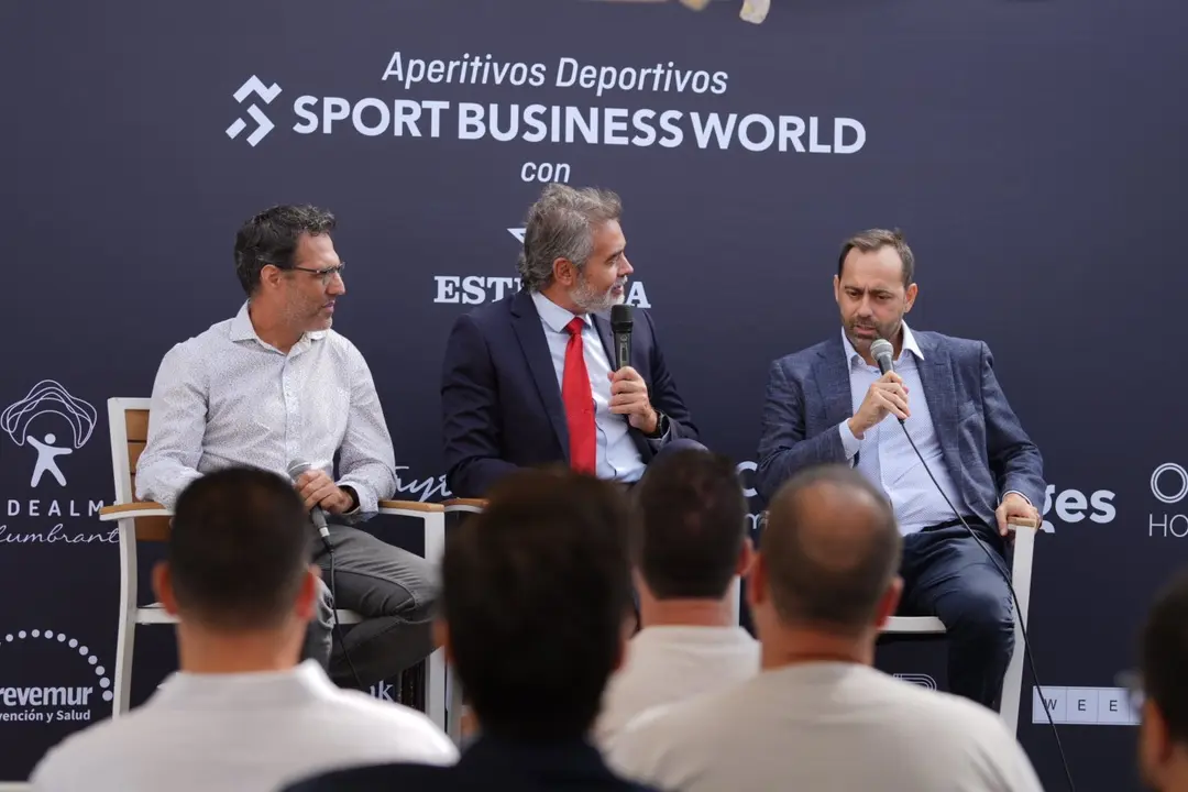 Los Aperitivos Deportivos SBW con Estrella de Levante cierran temporada con Jos&eacute; Ortiz y Fran Fern&aacute;ndez