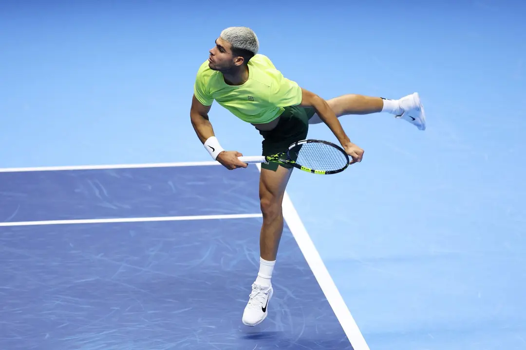 Carlos Alcaraz ante el estadounidense Fritz en el ATP Finals (foto: Agencias)
