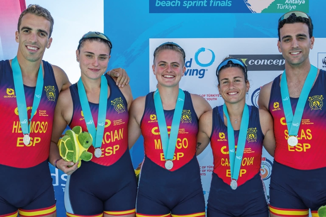 Mar&iacute;a &Aacute;ngeles Maci&aacute;n logra la plata en el Mundial de remo