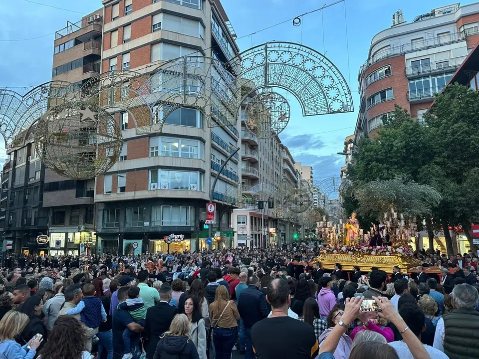 El paso de 'La Samaritana' durante su participaci&oacute;n en la Procesi&oacute;n Magna
- AYUNTAMIENTO DE MURCIA