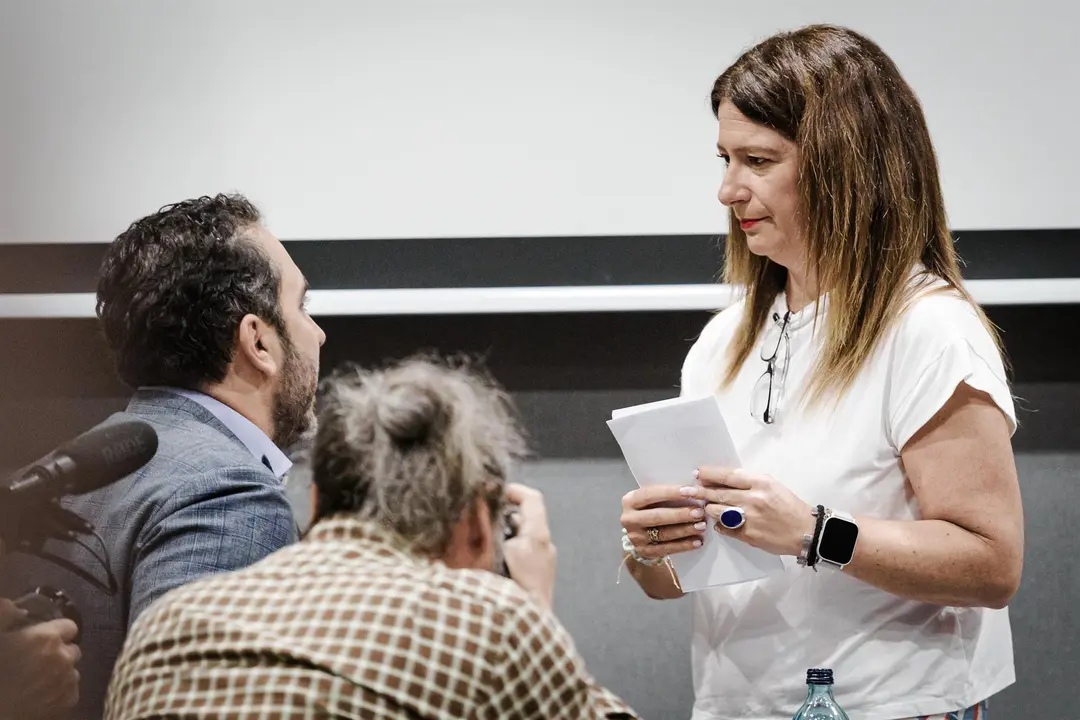 Archivo - El empresario V&iacute;ctor de Aldama y la exmilitante socialista Leire D&iacute;ez, durante una rueda de prensa en el Hotel Novotel, a 4 de junio de 2025, en Madrid (Espa&ntilde;a).
- Carlos Luj&aacute;n - Europa Press - Archivo