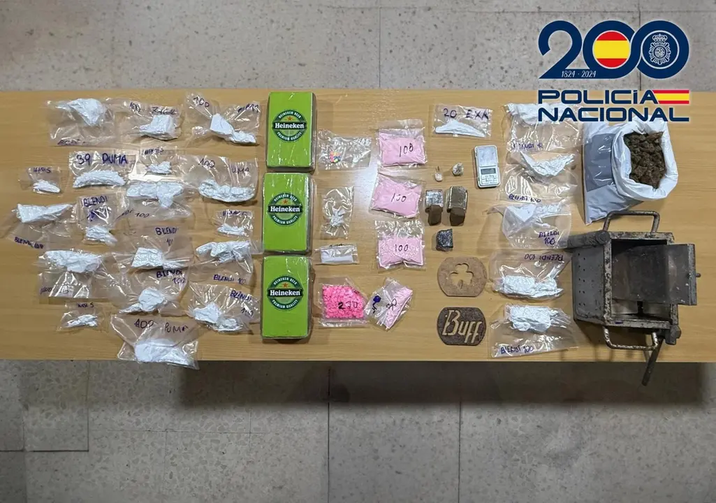 Material incautado en la operaci&oacute;n (foto: Polic&iacute;a Nacional)