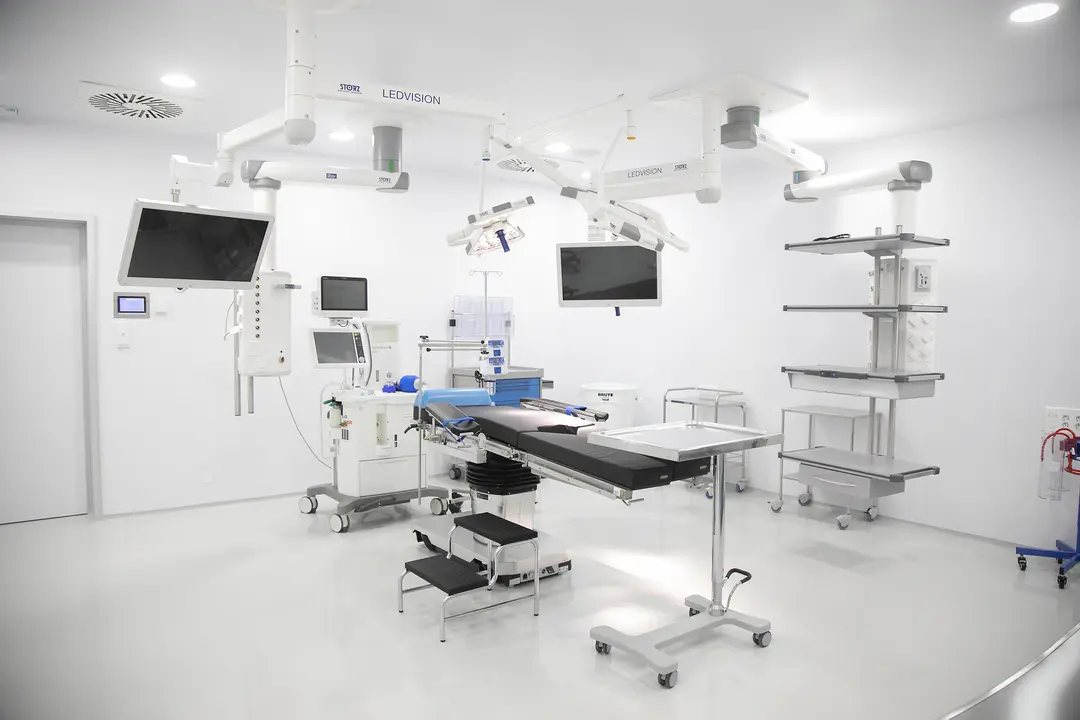 Una sala de quir&oacute;fano de un hospital (foto: Agencias)