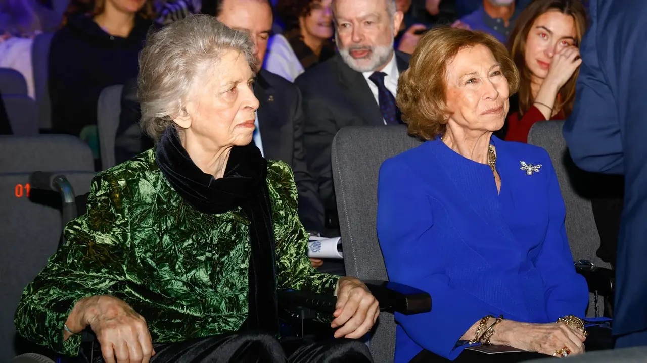La Reina Do&ntilde;a Sof&iacute;a junto a Irene de Grecia
