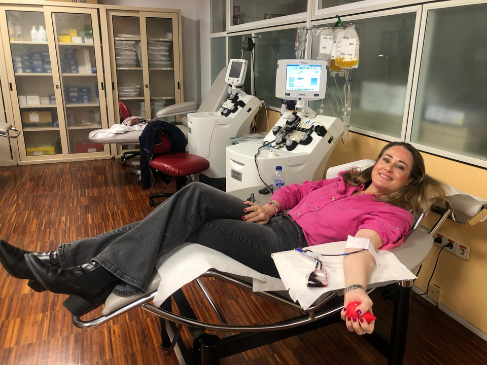 Imagen de archivo de una donante de sangre en el Centro Regional de Hemodonaci&oacute;n | CARM