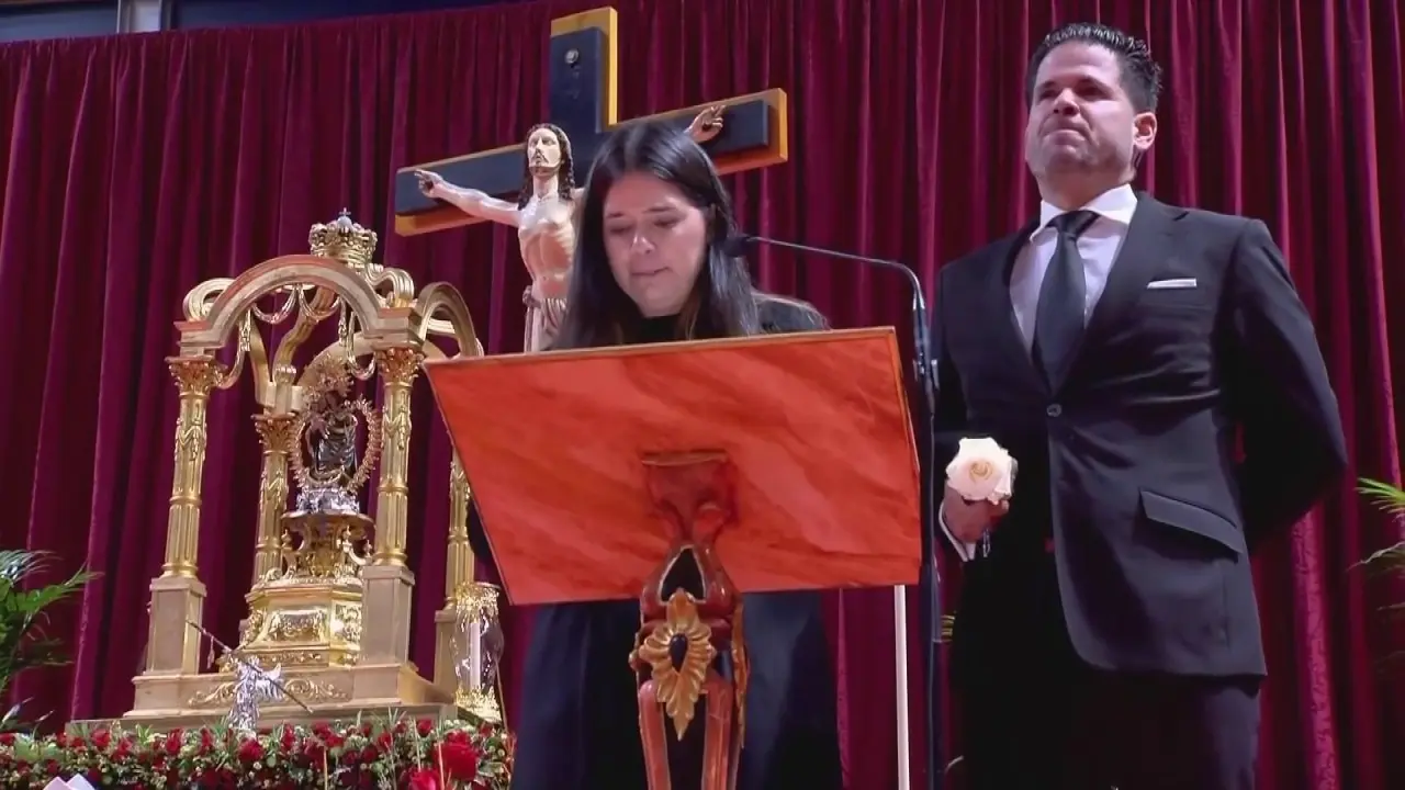 Liliana S&aacute;enz, portavoz de los familiares de las v&iacute;ctimas en el funeral celebrado en Huelva