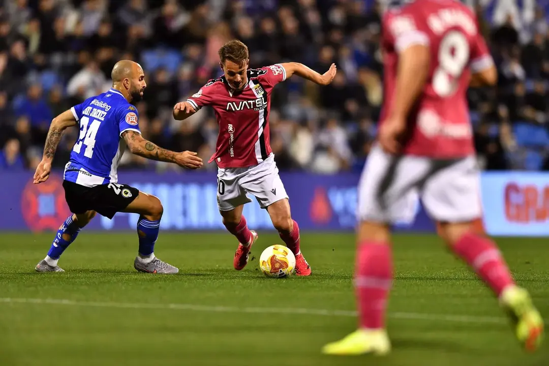 Lance del partido entre el H&eacute;rcules y el FC Cartagena que se decidi&oacute; a favor del conjunto alicantino por 2-0 (foto: FC Cartagena)