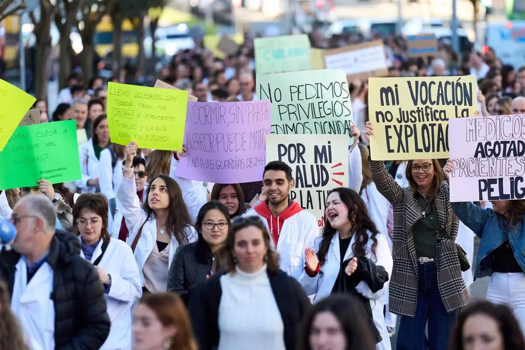 Movilizaciones de los m&eacute;dicos por el Estatuto Marco propio en Santander (foto: EP)