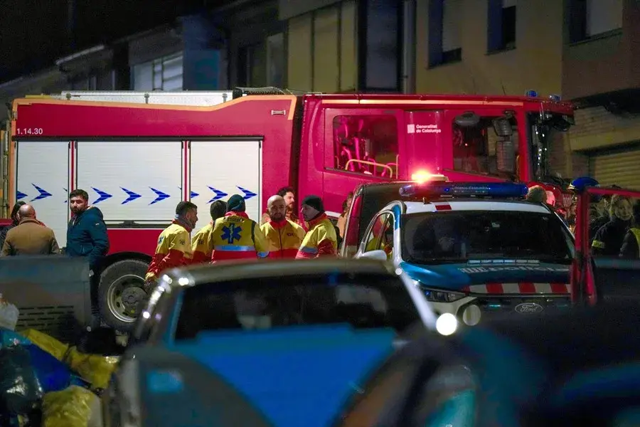 Cinco j&oacute;venes han muerto en un incendio en un trastero en Manlleu (foto: Agencias)