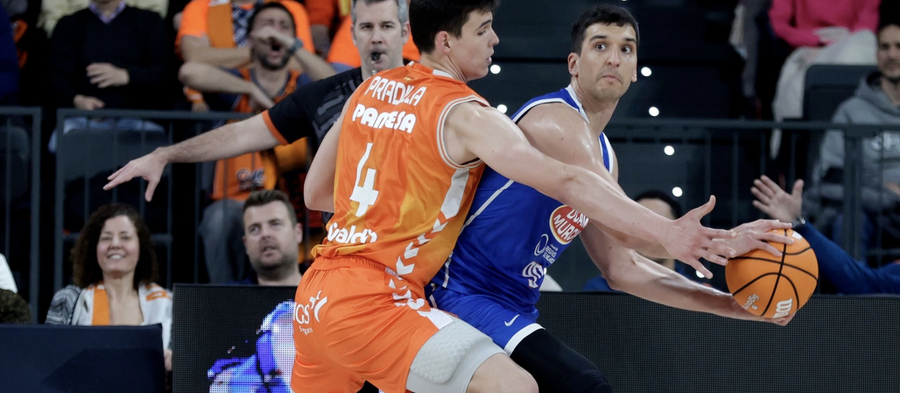 El UCAM Murcia cae derrotado en su visita al Roig Arena | Foto: UCAM Murcia
