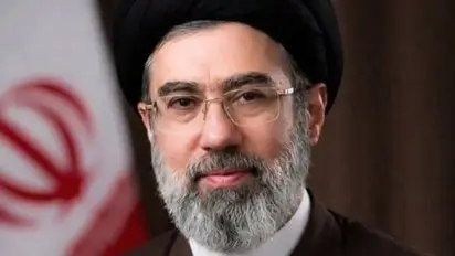 El nuevo l&iacute;der supremo de Ir&aacute;n defiende mantener el bloqueo del estrecho de Ormuz (foto: EP)
