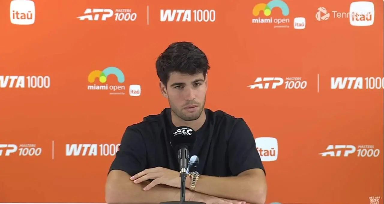 Alcaraz, durante la rueda de prensa tras caer ante Korda en Miami | Foto: Tennis TV