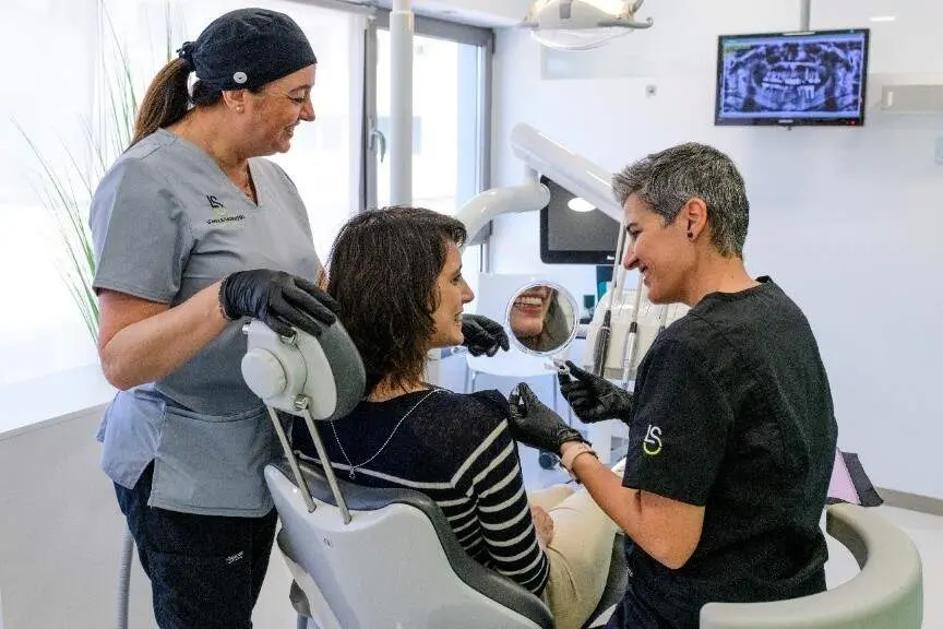 El impacto del estr&eacute;s en la salud bucodental de los murcianos: del bruxismo a la enfermedad de las enc&iacute;as