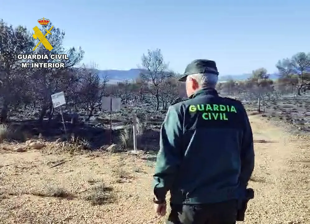 Guardia Civil en la zona del incendio