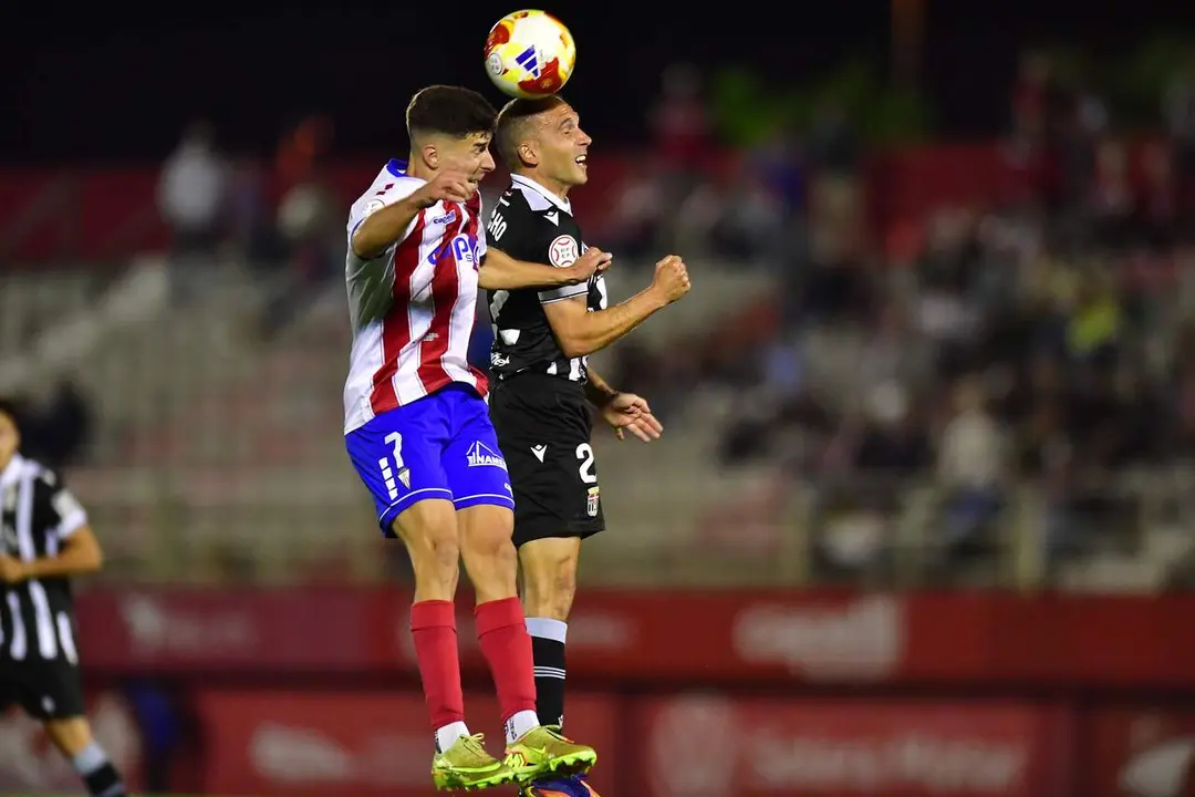 El Cartagena saca un punto a domicilio ante el Algeciras (2-2)