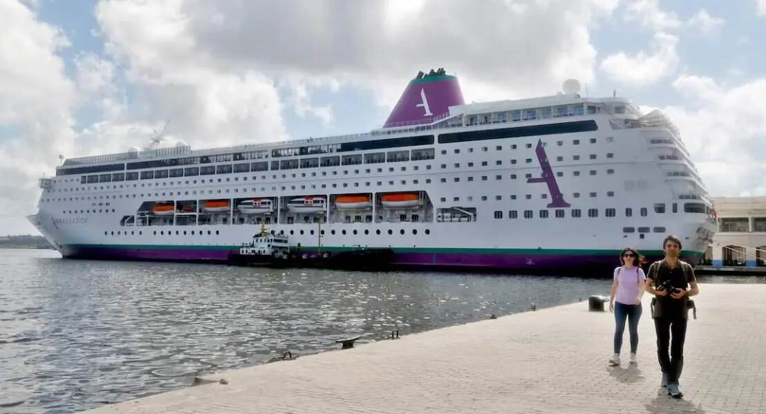 Crucero confinado