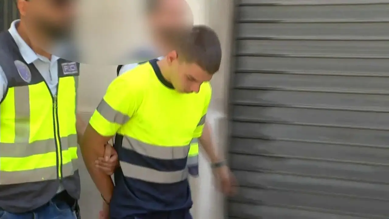 Prisi&oacute;n provisional sin fianza para el joven detenido por la muerte de un hombre en Zarandona (foto: La 7)