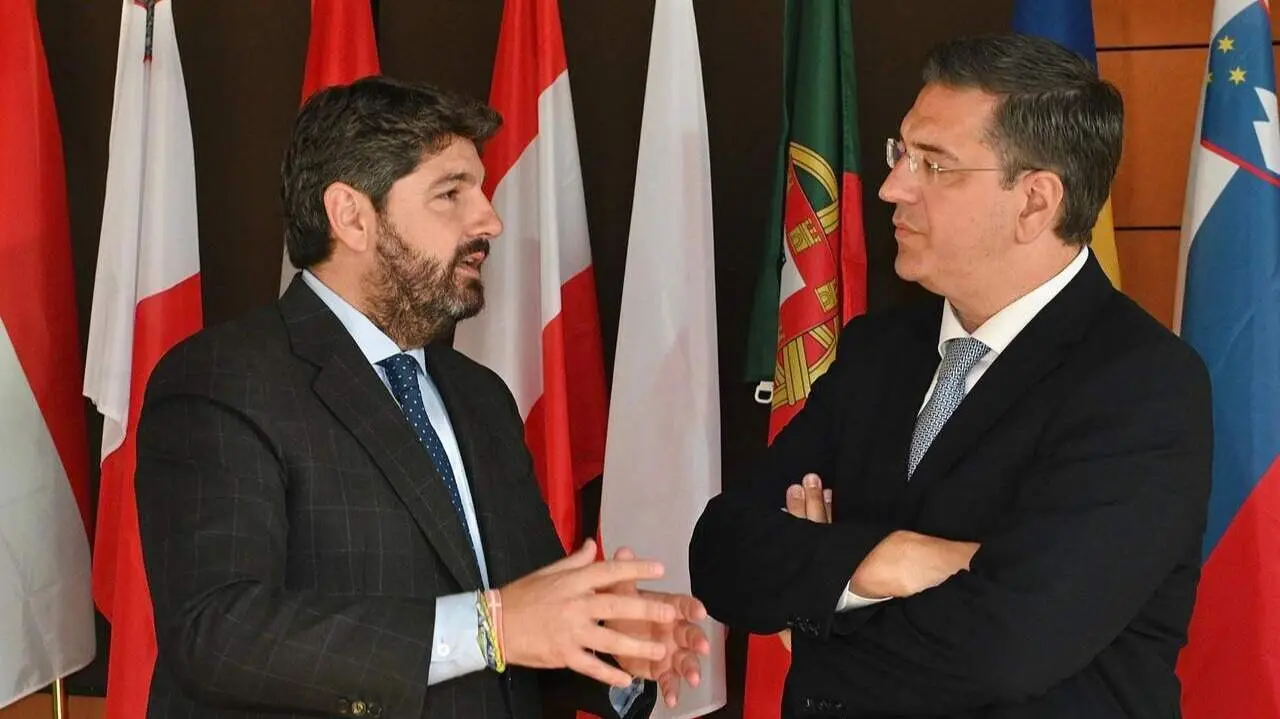L&oacute;pez Miras reclama en Bruselas acelerar el Corredor Mediterr&aacute;neo y m&aacute;s apoyo europeo al turismo (foto: CARM)