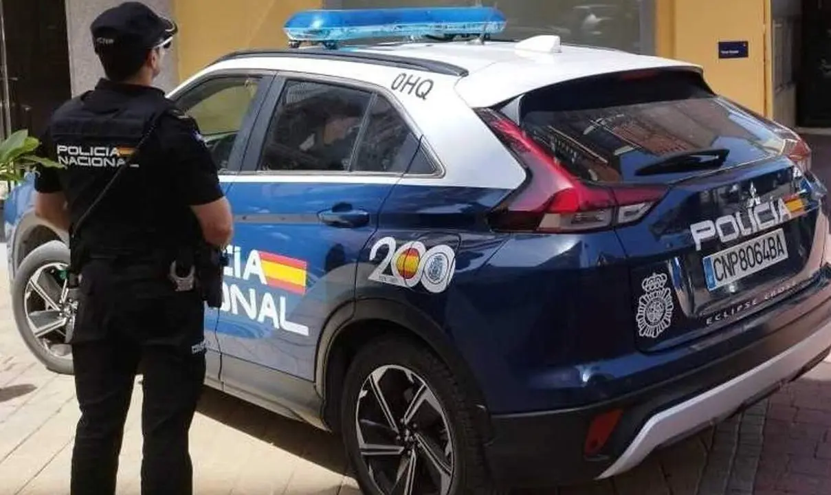 Detenido el propietario de un establecimiento de manicura en Molina de Segura (Murcia) por emplear a trabajadores en situaci&oacute;n irregular
- POLIC&Iacute;A NACIONAL MURCIA