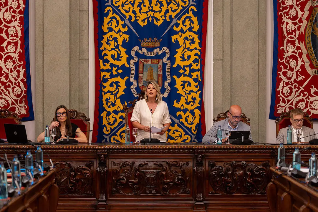 Noelia Arroyo, durante el Pleno | Foto: Ayto. Cartagena