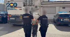 Detenido por asaltar a un hombre de 88 a&ntilde;os para robarle la ri&ntilde;onera en la puerta de su casa